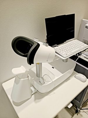 視野計